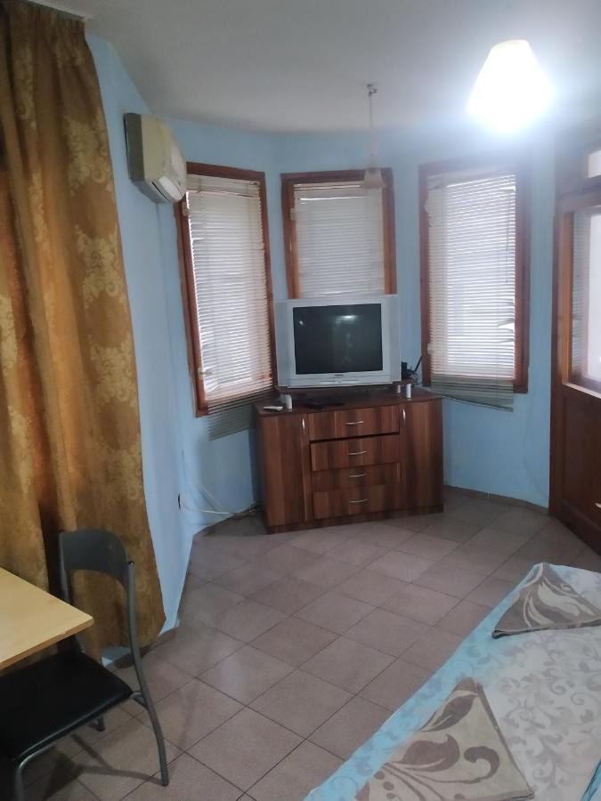 Apartment Center Varna Bagian luar foto